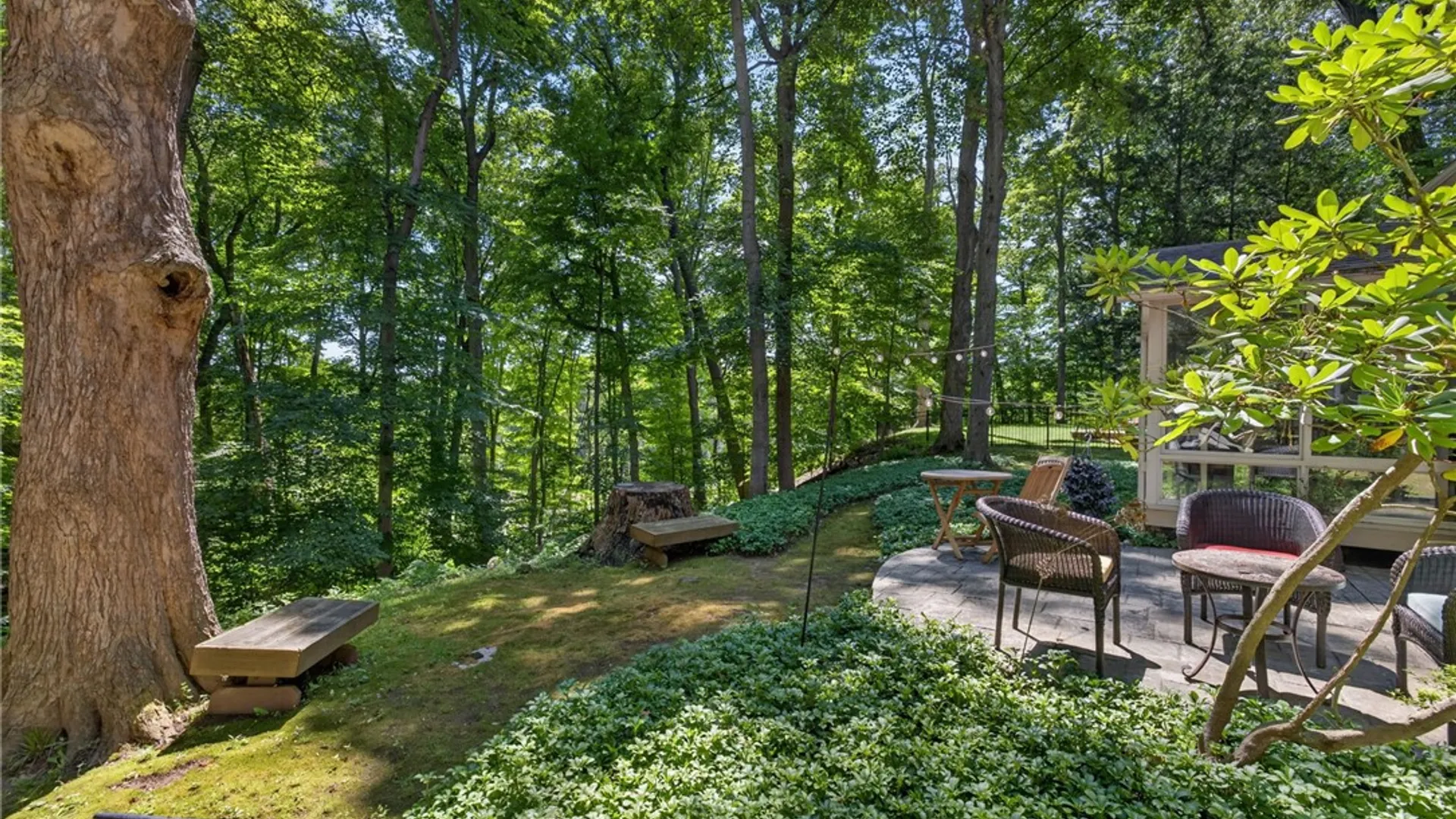 Property at 10 Forest Knoll, Pittsford, NY 14534 45