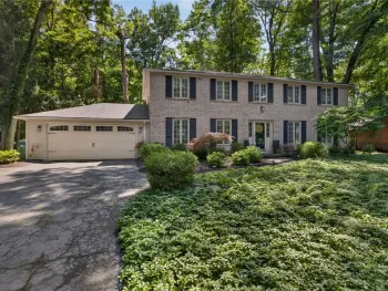 Property at 10 Forest Knoll, Pittsford, NY 14534