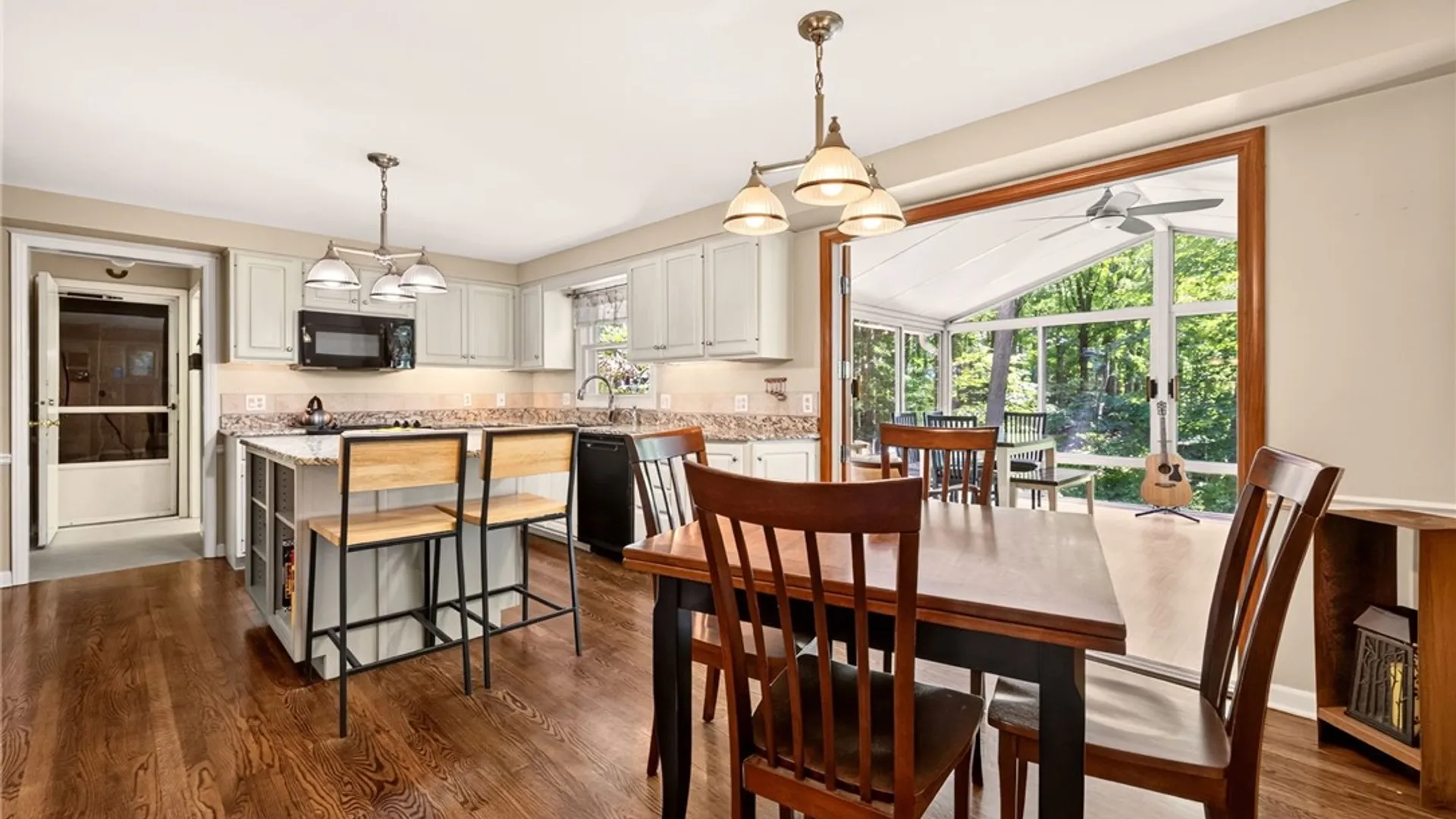 Property at 10 Forest Knoll, Pittsford, NY 14534 16