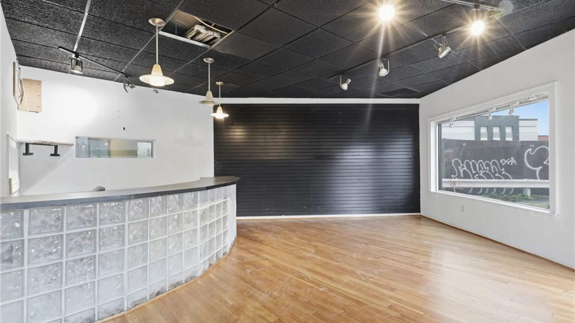 Property at 160 S Union Street, Rochester, NY 14607 4