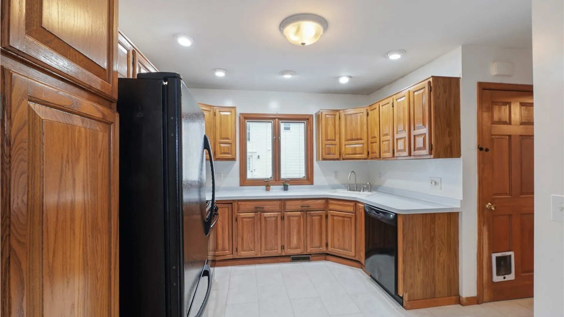 Property at 172 Bryant St Street, Cheektowaga, NY 14043 9