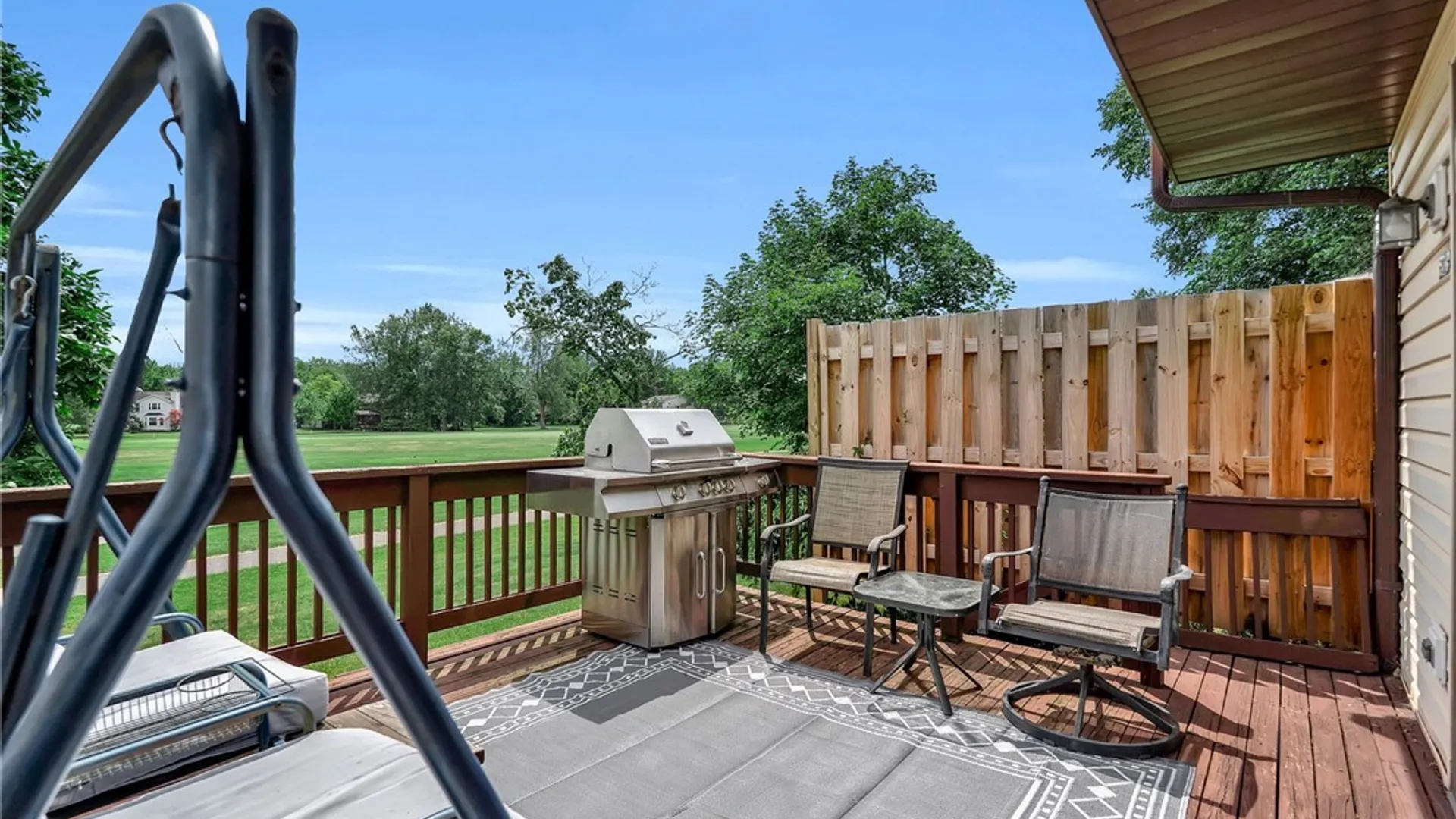 Property at 202 Old Meadow Drive, Amherst, NY 14051 12