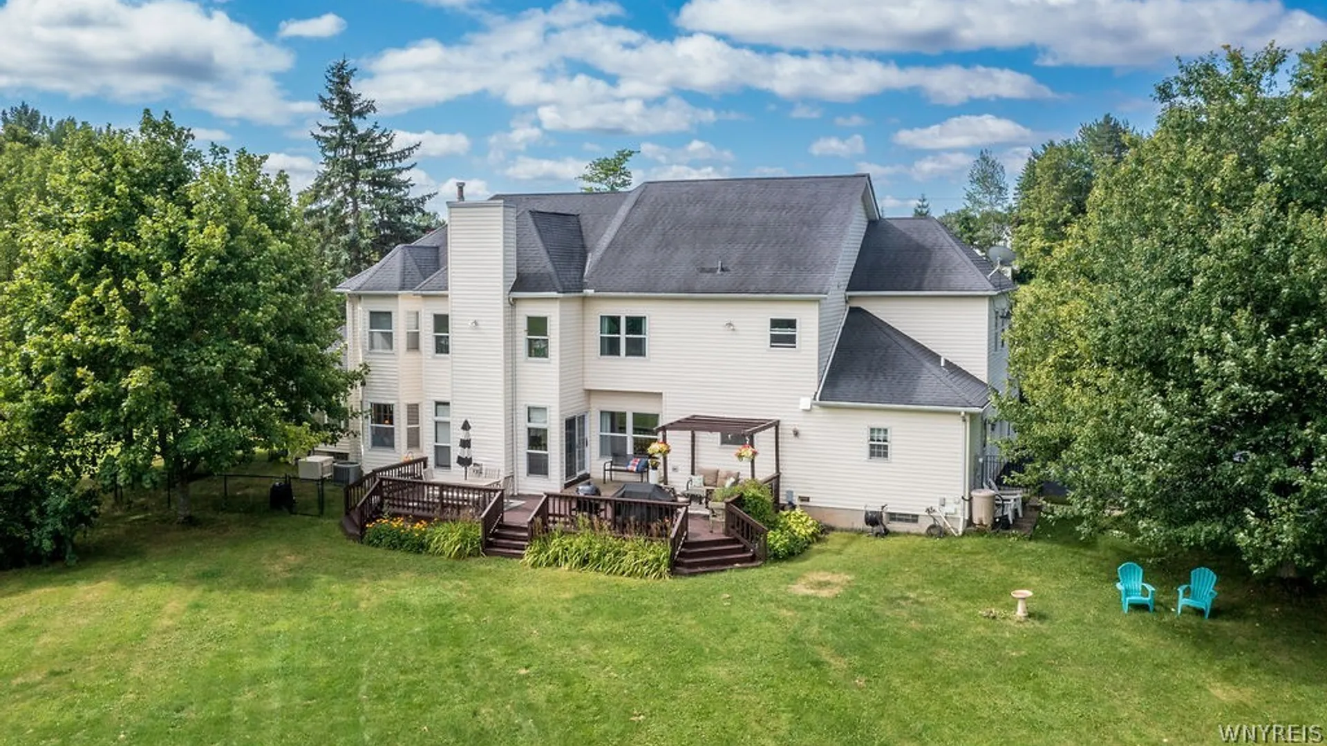 Property at 10290 Clarence Center Road, Clarence, NY 14031 5