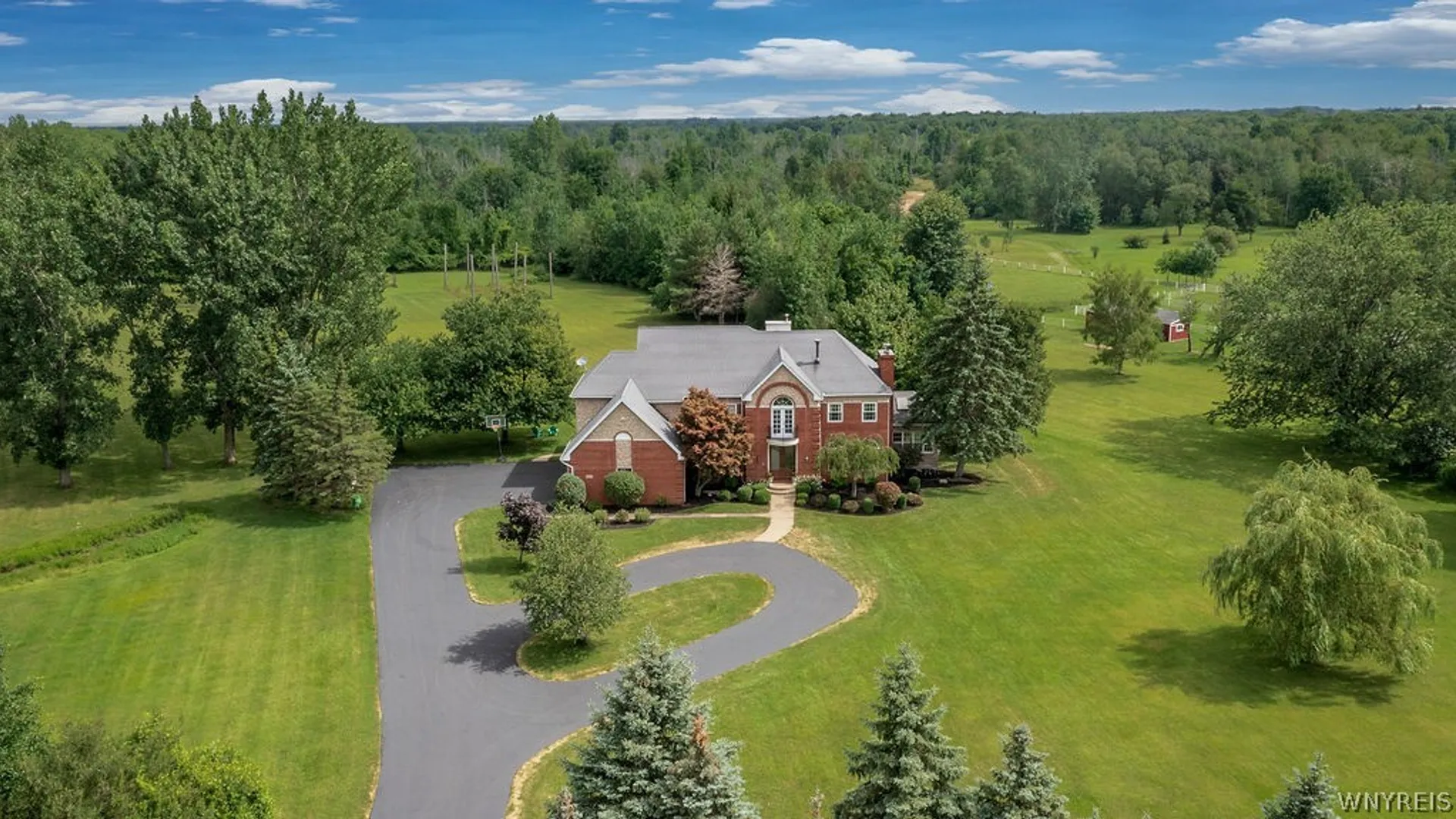 Property at 10290 Clarence Center Road, Clarence, NY 14031 8