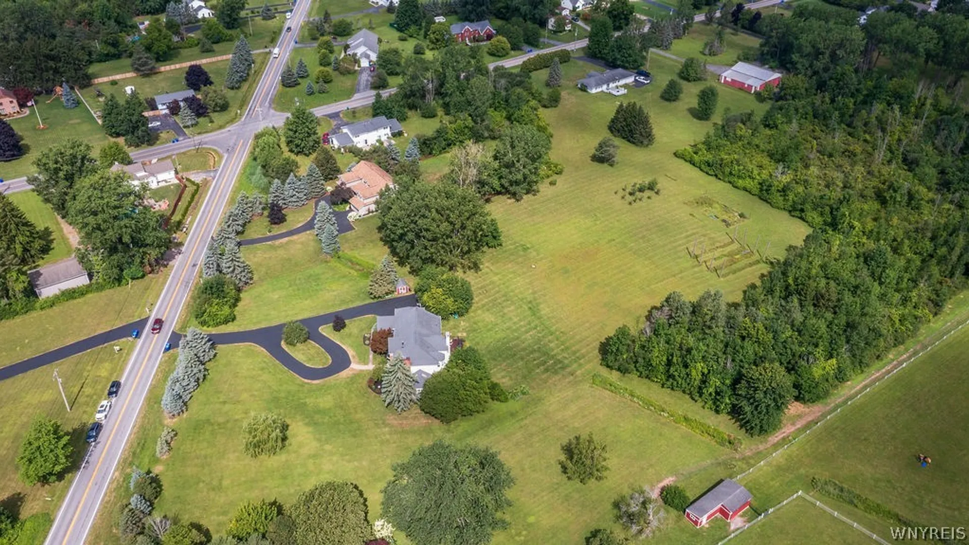 Property at 10290 Clarence Center Road, Clarence, NY 14031 11