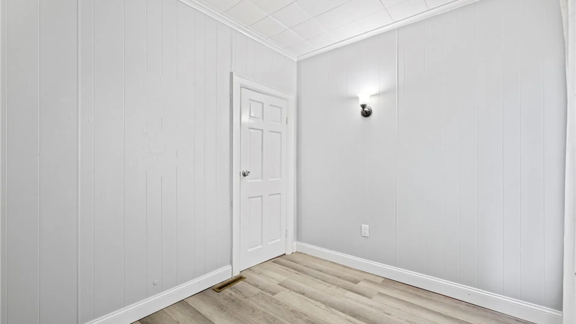 Property at 91 Burgard Place, Buffalo, NY 14211 14