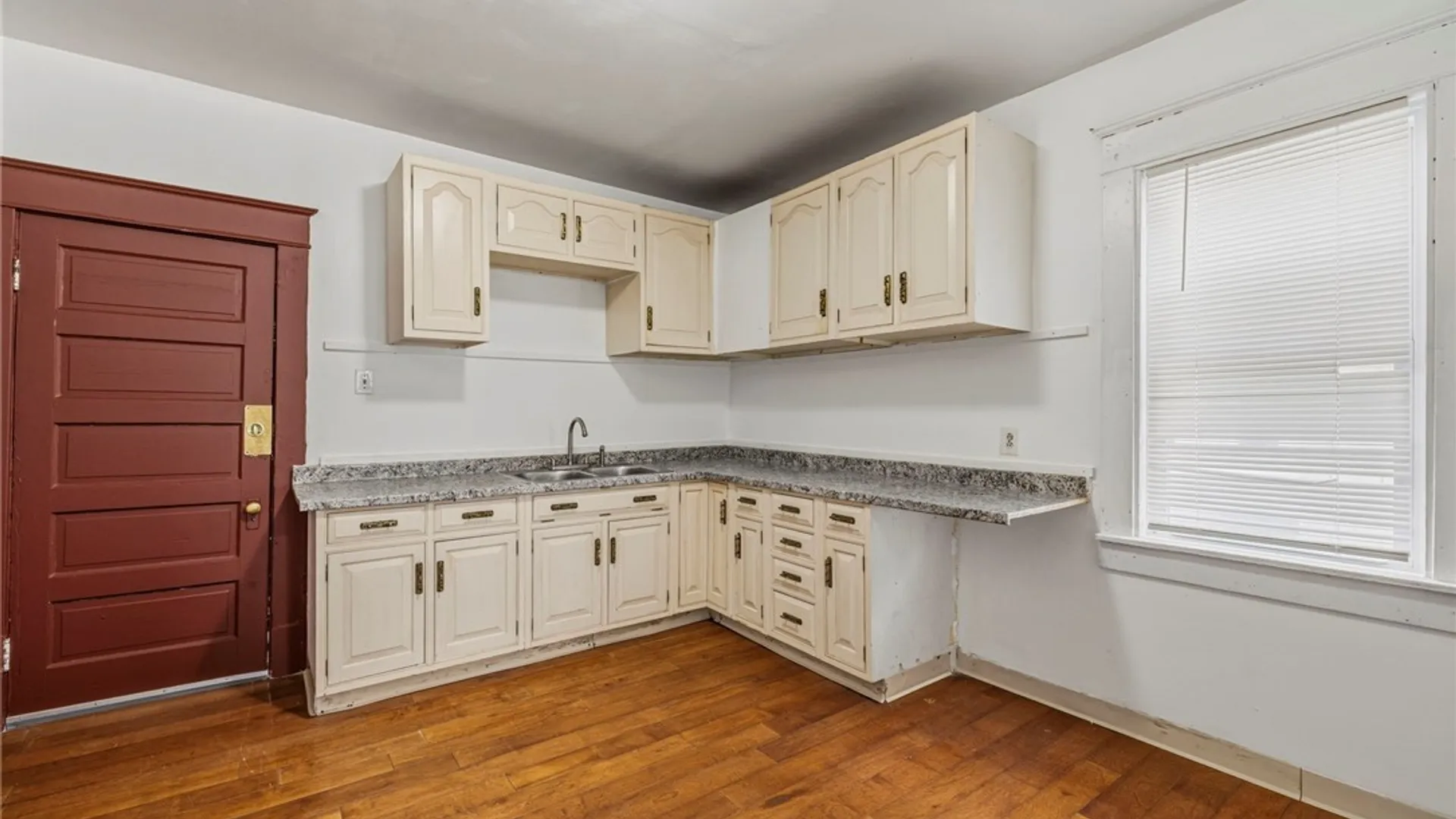 Property at 60 Kermit Avenue, Buffalo, NY 14215 24