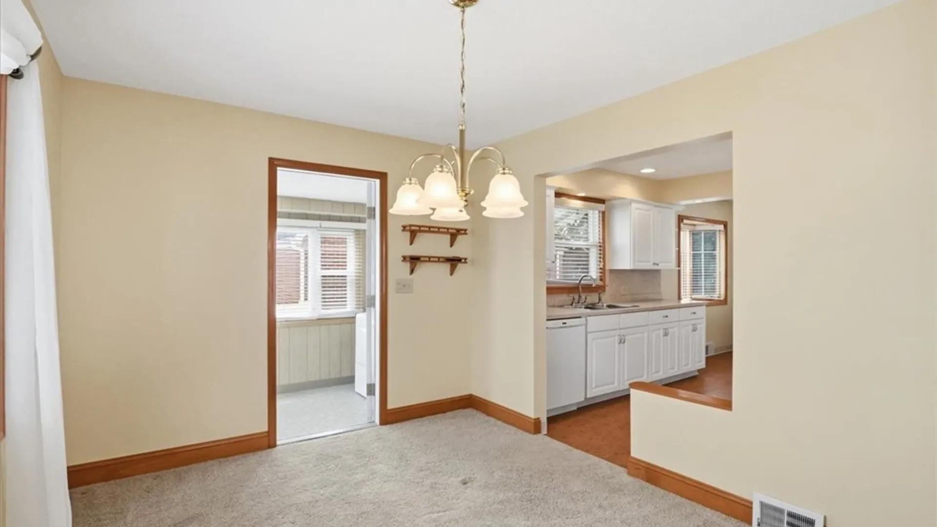 Property at 145 Holly Street, Buffalo, NY 14206 14