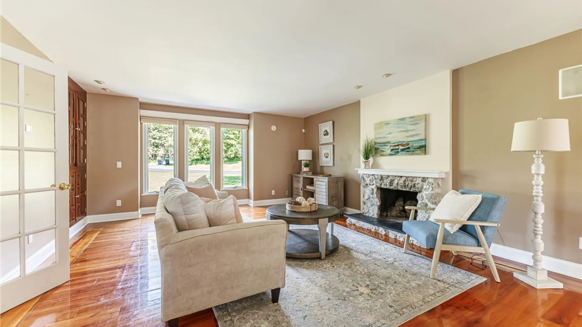 Property at 237 W Bloomfield Road, Pittsford, NY 14534 5