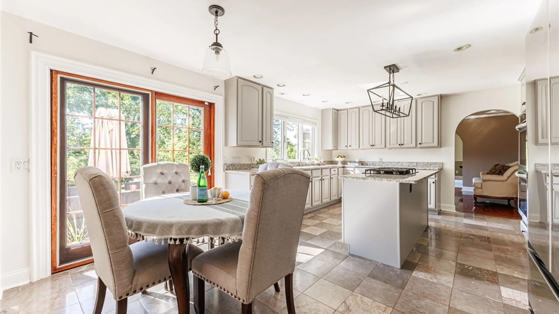 Property at 237 W Bloomfield Road, Pittsford, NY 14534 9