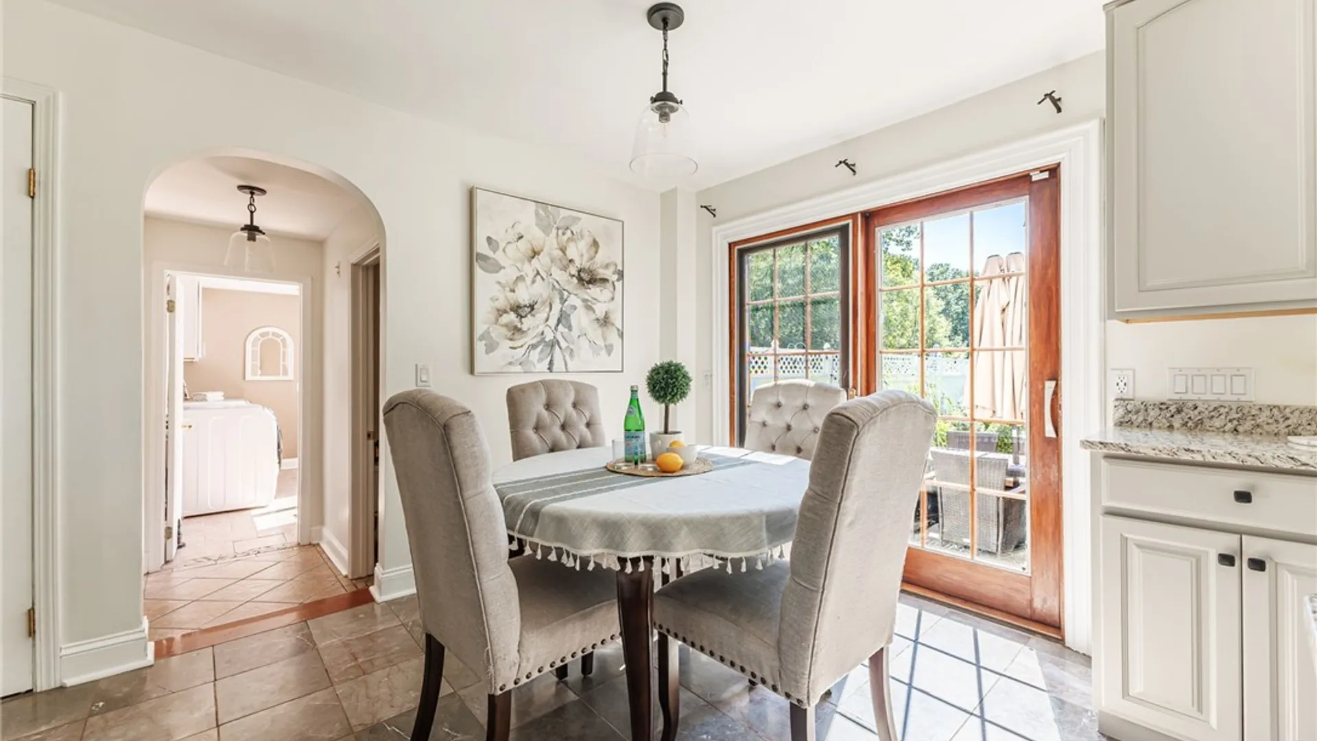 Property at 237 W Bloomfield Road, Pittsford, NY 14534 14