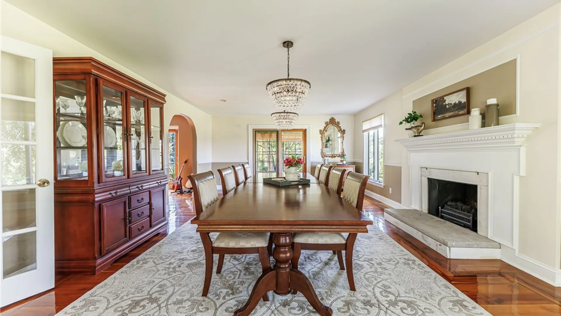 Property at 237 W Bloomfield Road, Pittsford, NY 14534 17