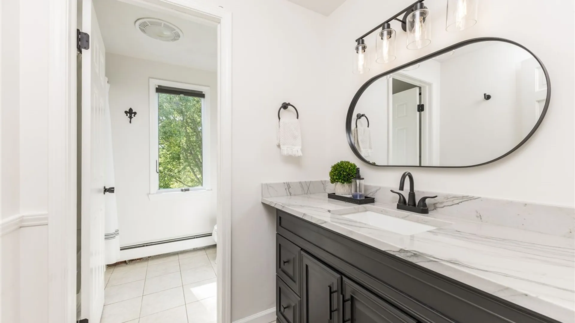 Property at 237 W Bloomfield Road, Pittsford, NY 14534 33