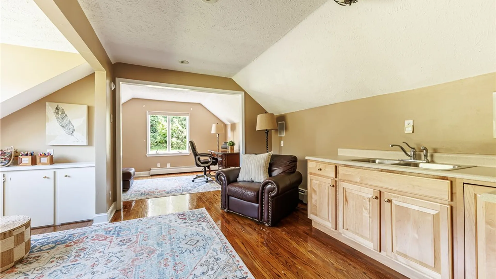 Property at 237 W Bloomfield Road, Pittsford, NY 14534 34