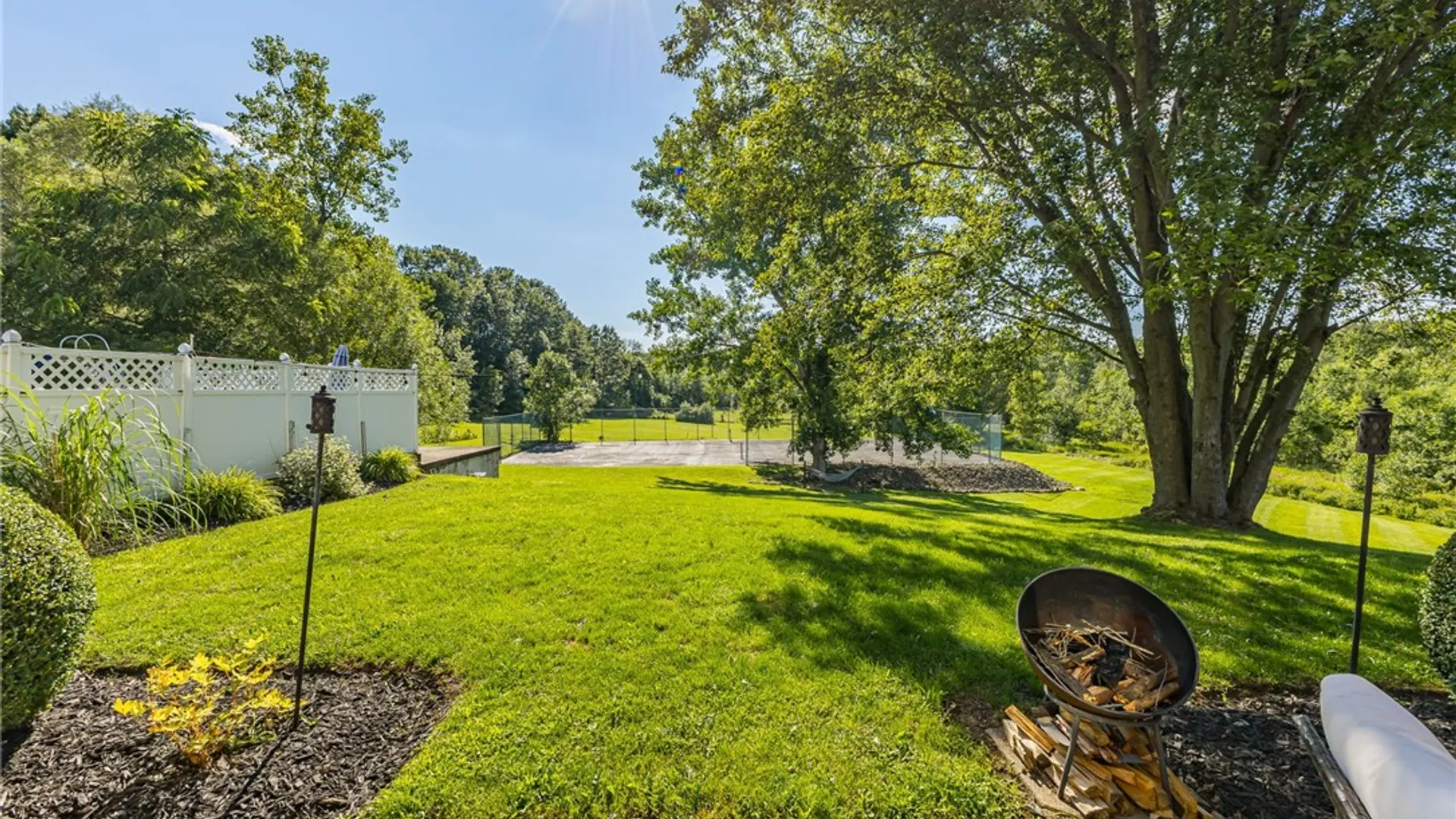 Property at 237 W Bloomfield Road, Pittsford, NY 14534 44