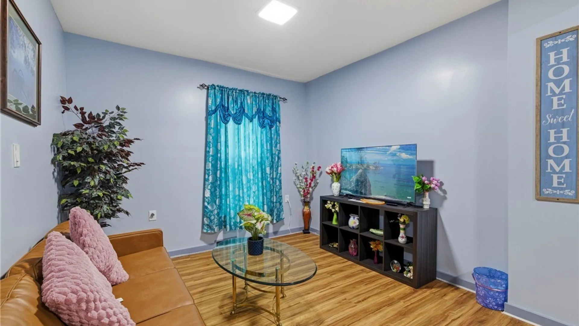 Property at 1802 Cleveland Avenue, Niagara Falls, NY 14305 4