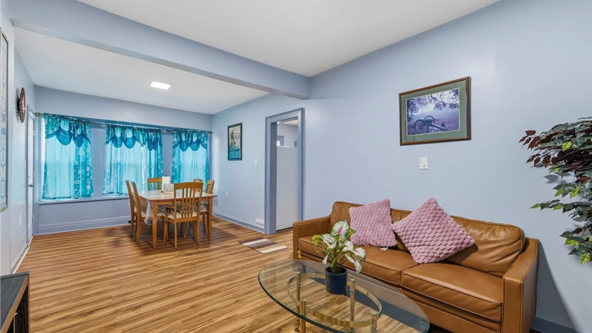 Property at 1802 Cleveland Avenue, Niagara Falls, NY 14305 5