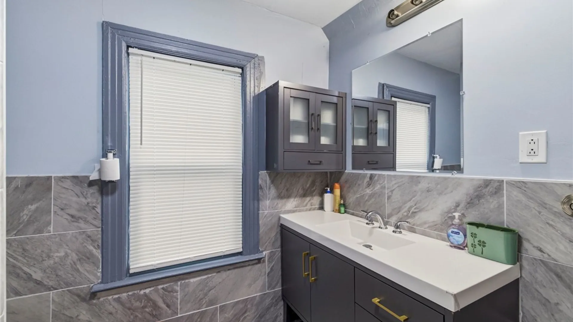 Property at 1802 Cleveland Avenue, Niagara Falls, NY 14305 22