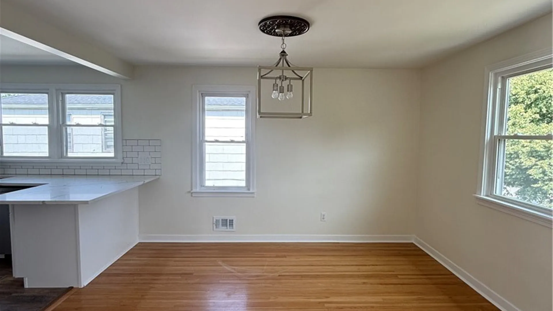 Property at 113 Argyle Avenue, Amherst, NY 14226 12