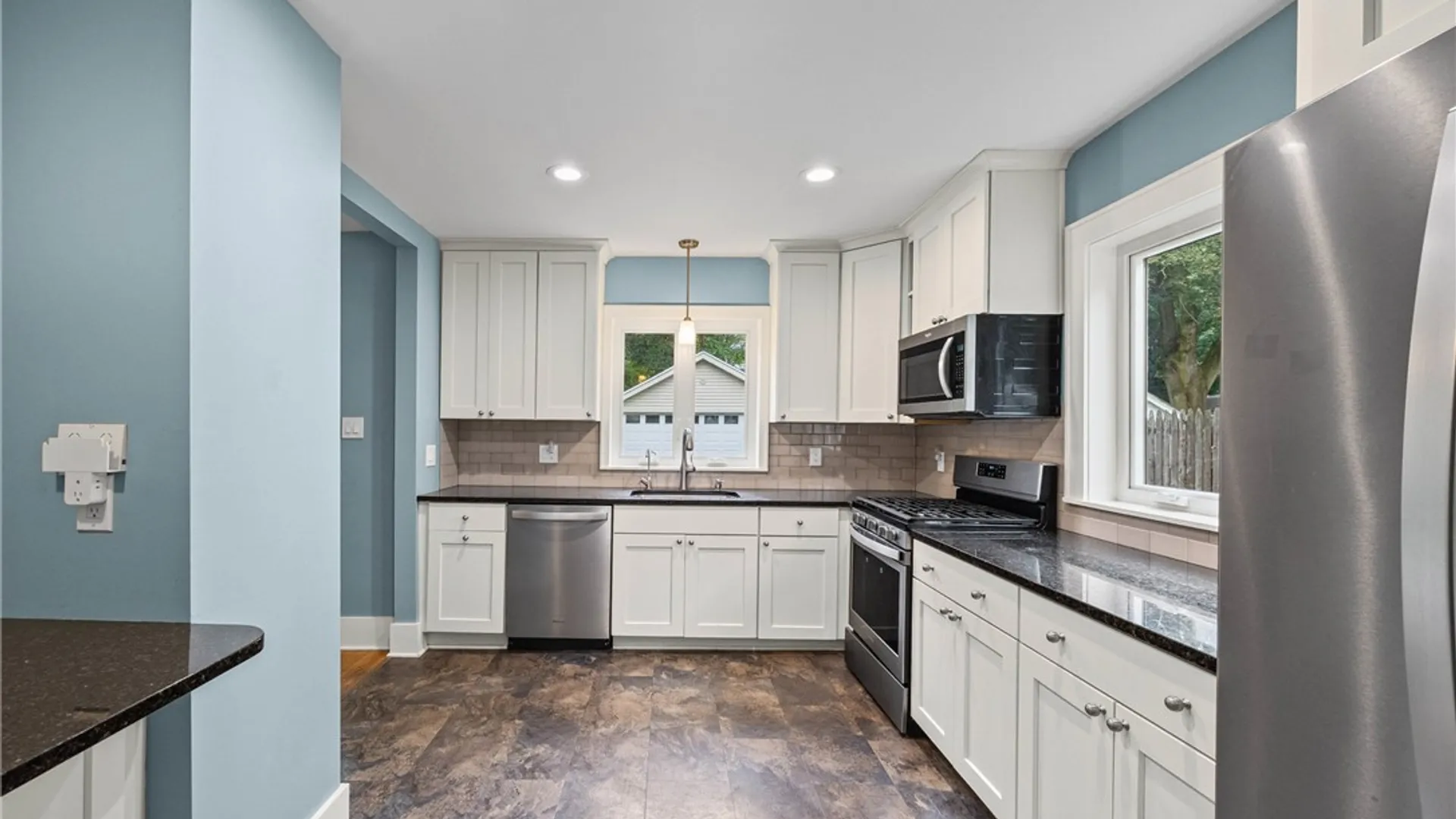 Property at 33 Tryon Park, Rochester, NY 14609 16