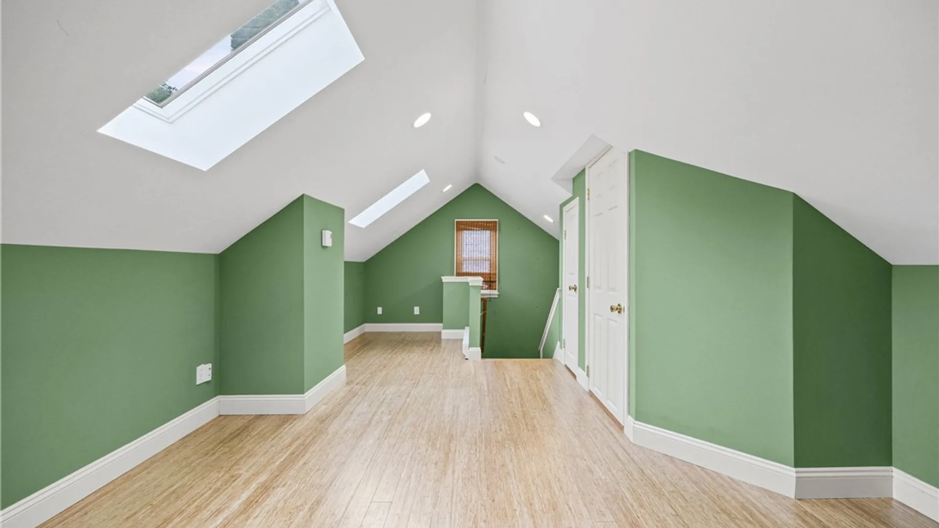 Property at 33 Tryon Park, Rochester, NY 14609 28