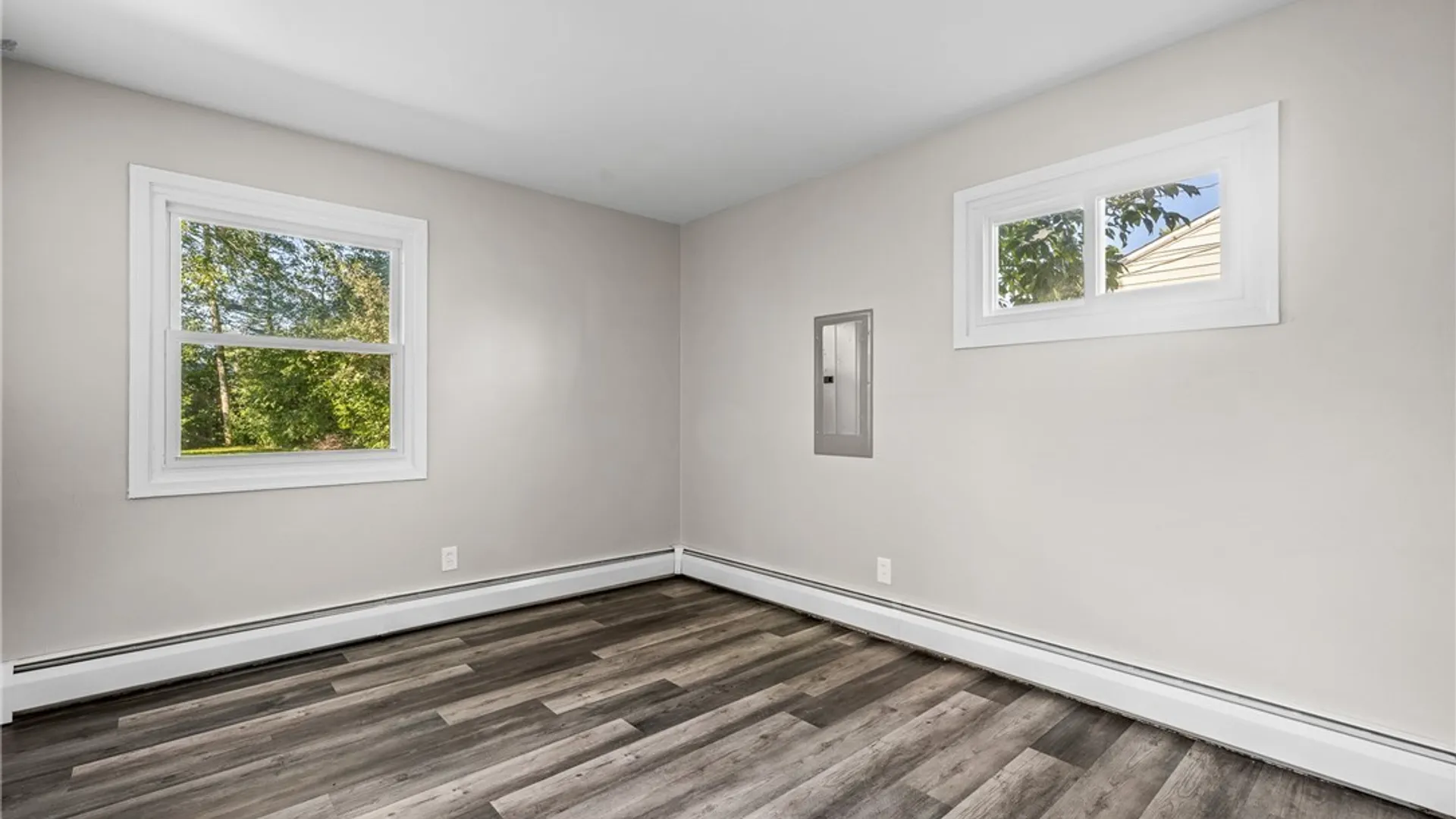 Property at 27 Woodlee Lane, Grand Island, NY 14072 26