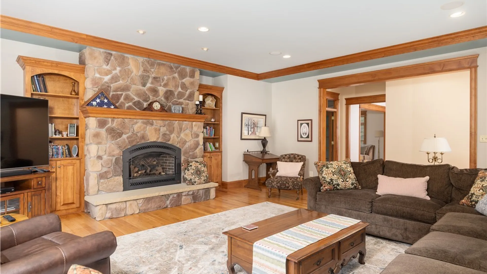Property at 55 Grand View Trail, Orchard Park, NY 14127 11