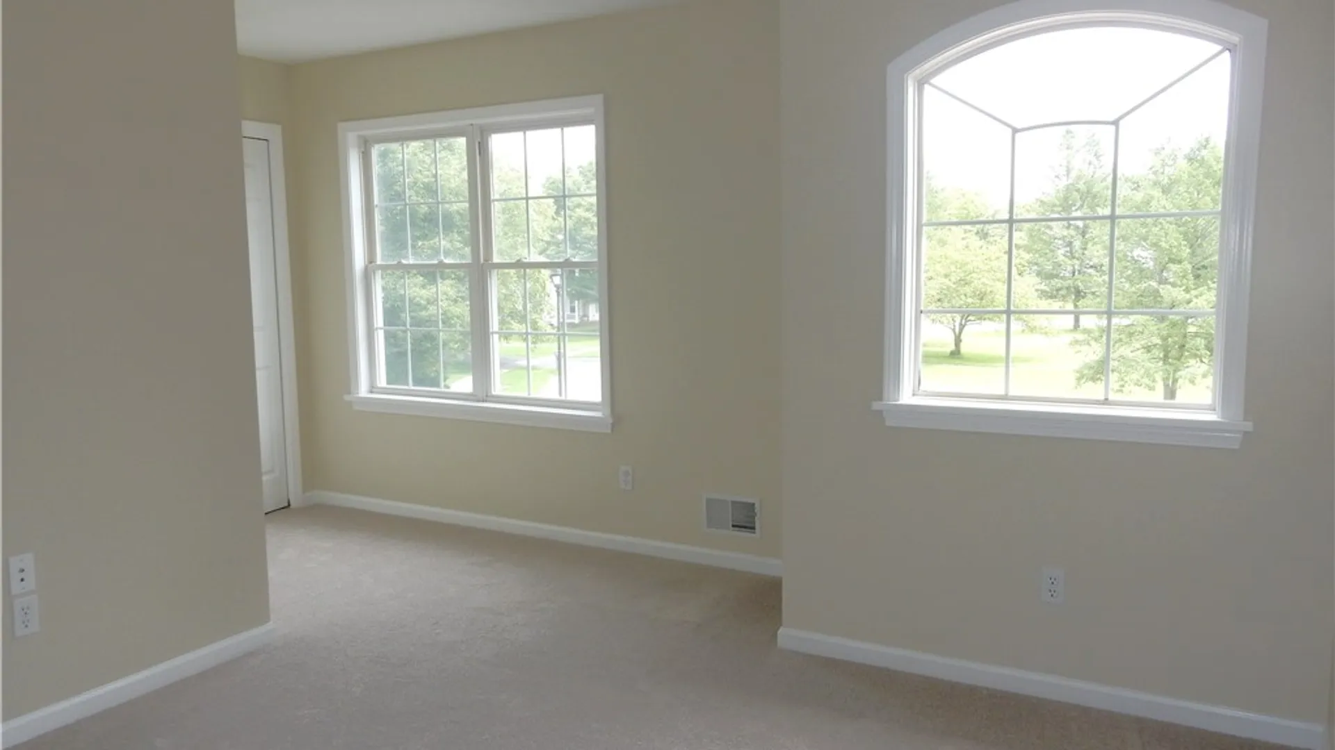 Property at 1710 Parkside Place, Lima, NY 14485 21