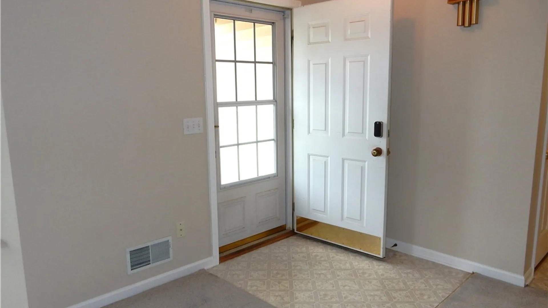 Property at 1710 Parkside Place, Lima, NY 14485 4