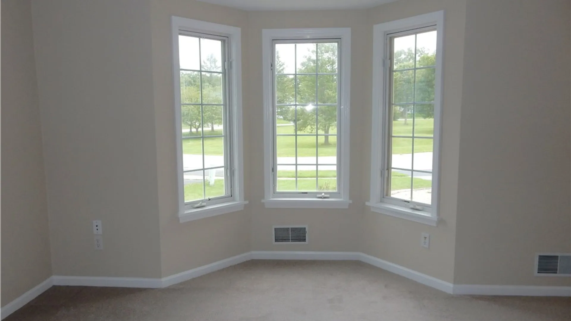 Property at 1710 Parkside Place, Lima, NY 14485 6