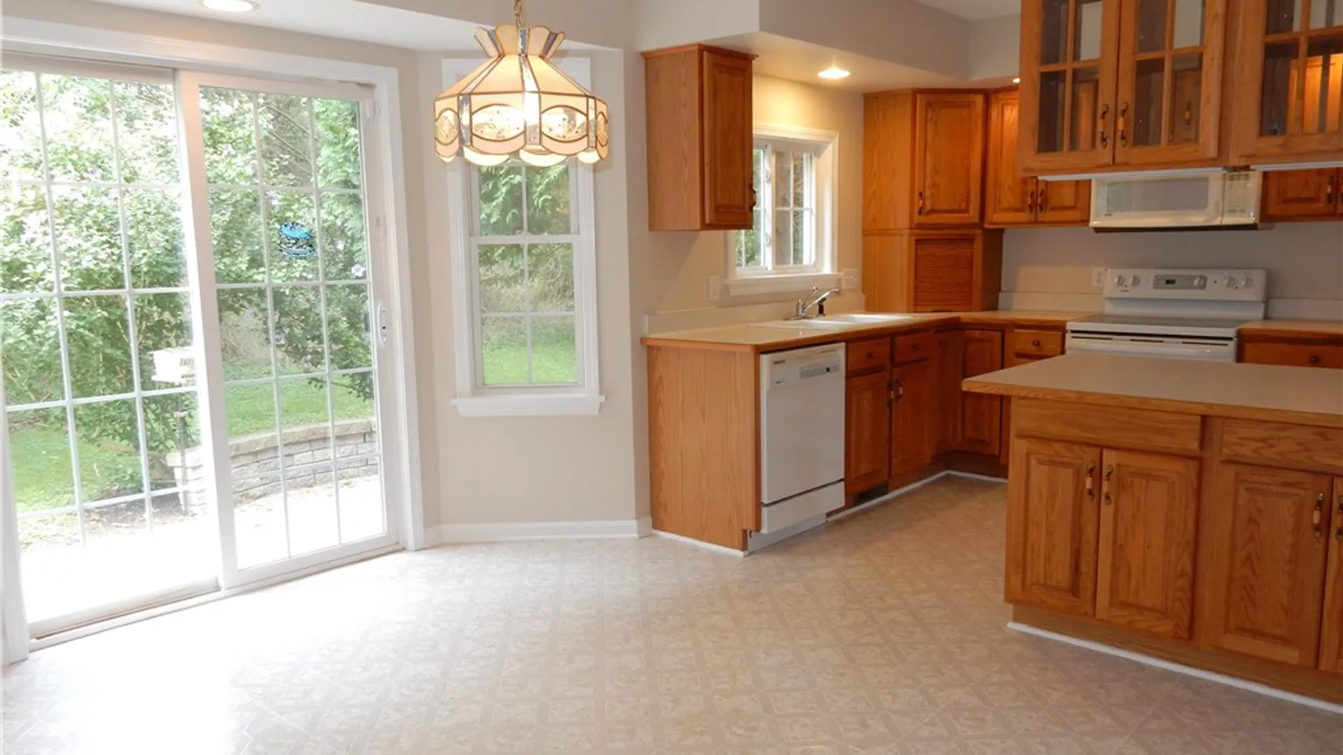 Property at 1710 Parkside Place, Lima, NY 14485 8