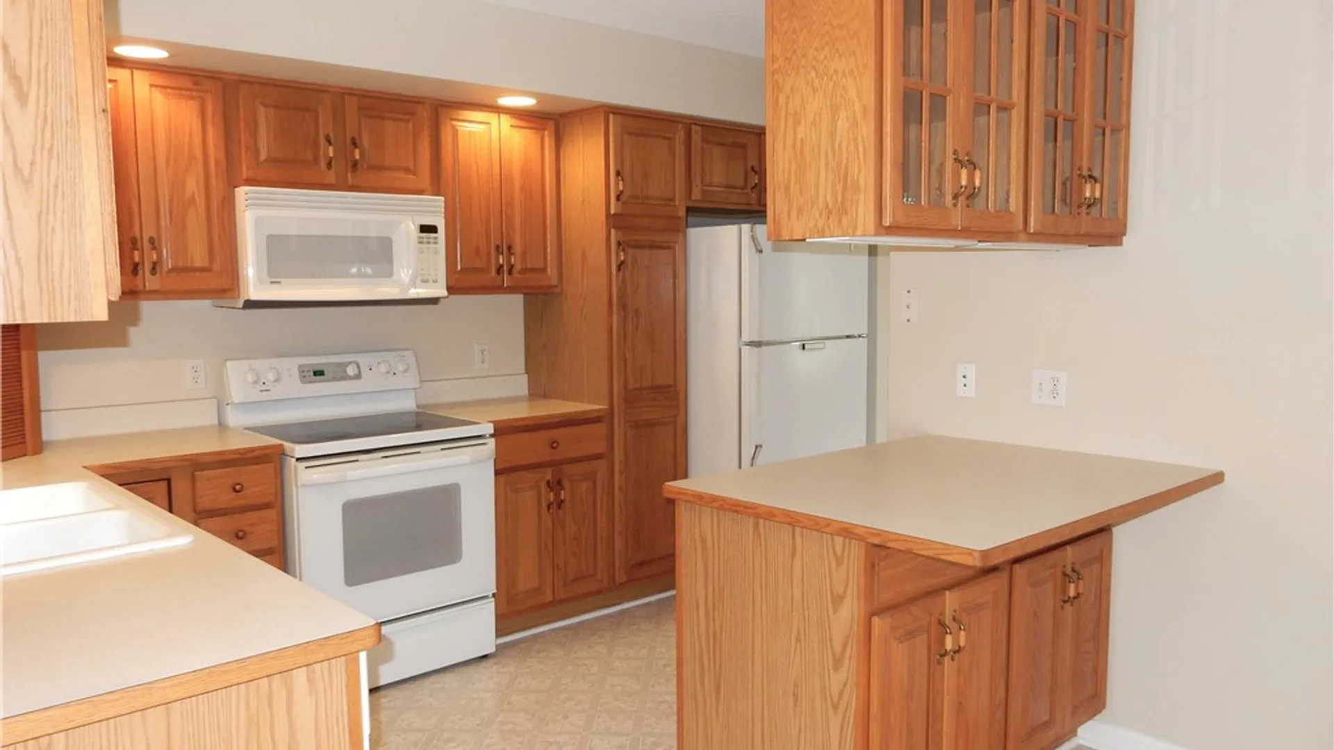 Property at 1710 Parkside Place, Lima, NY 14485 9