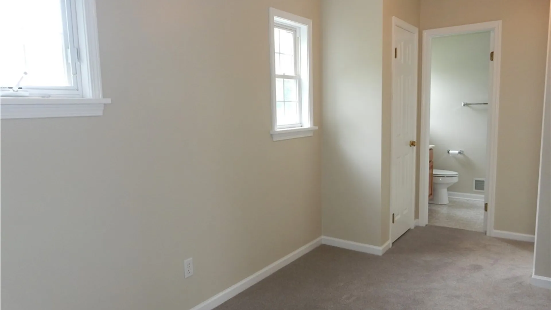 Property at 1710 Parkside Place, Lima, NY 14485 16