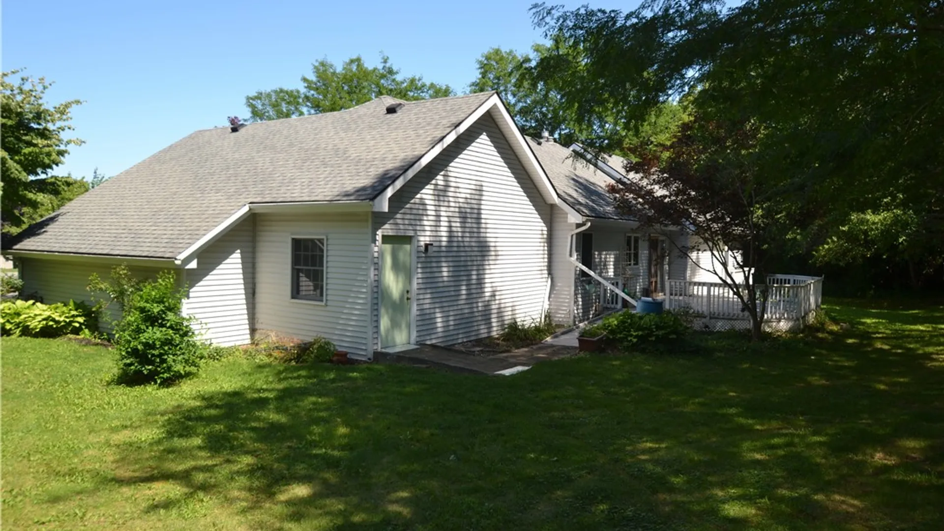 Property at 127 Galvin Court, Farmington, NY 14425 36