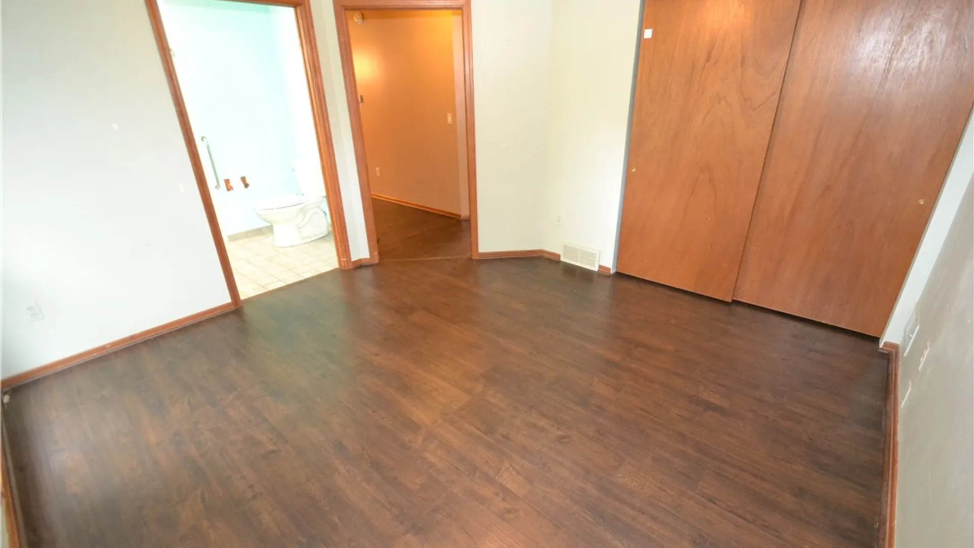 Property at 127 Galvin Court, Farmington, NY 14425 27