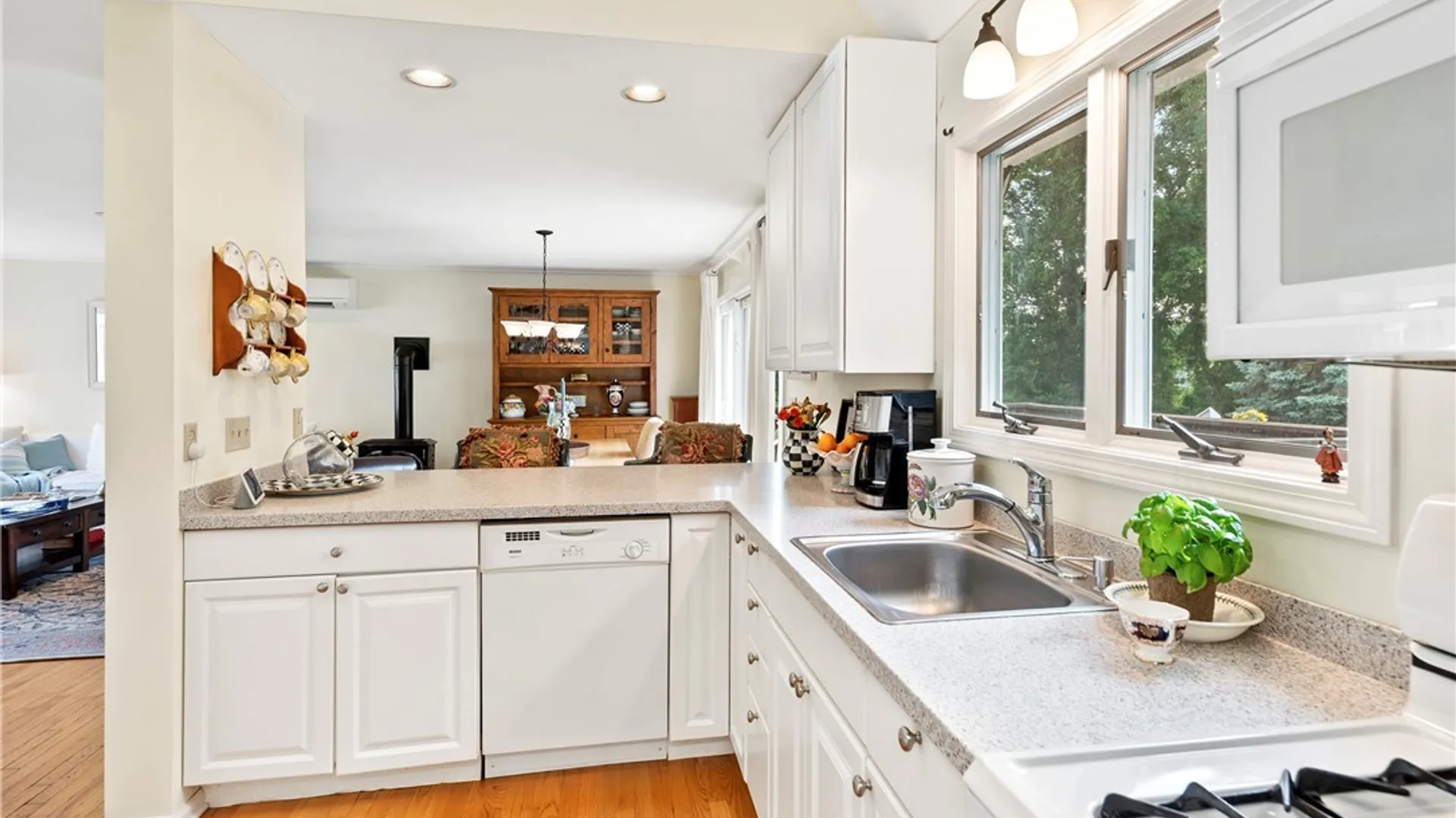 Property at 3833 East Street, Skaneateles, NY 13152 10