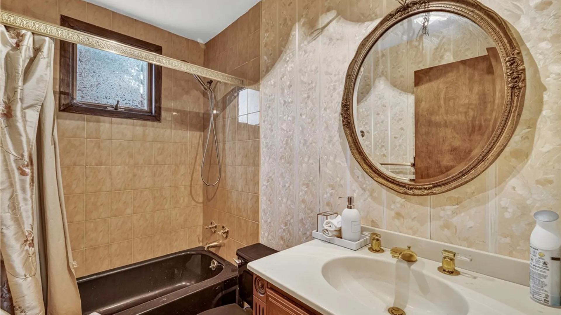 Property at 134 Oehman Boulevard, Cheektowaga, NY 14225 19