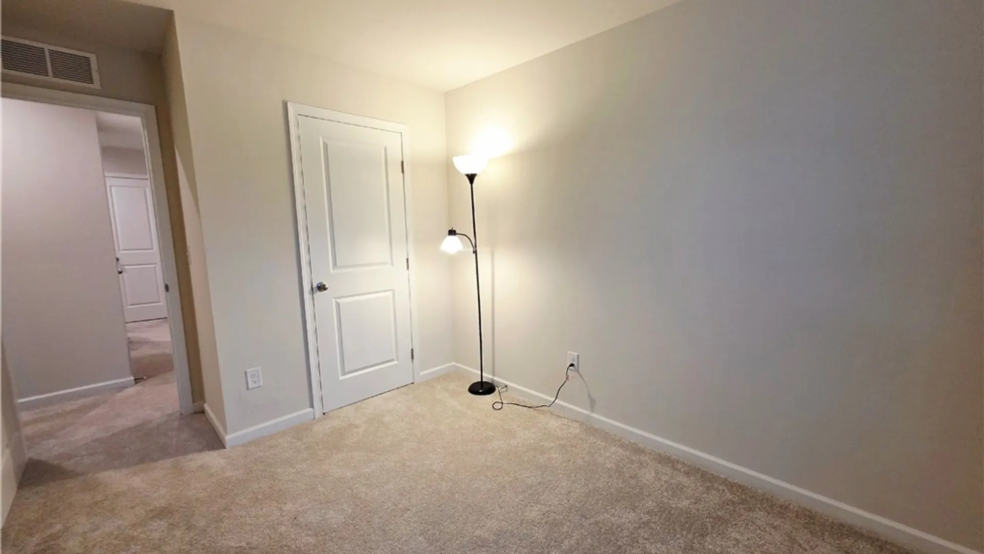 Property at 134 South Drive, West Seneca, NY 14218 23