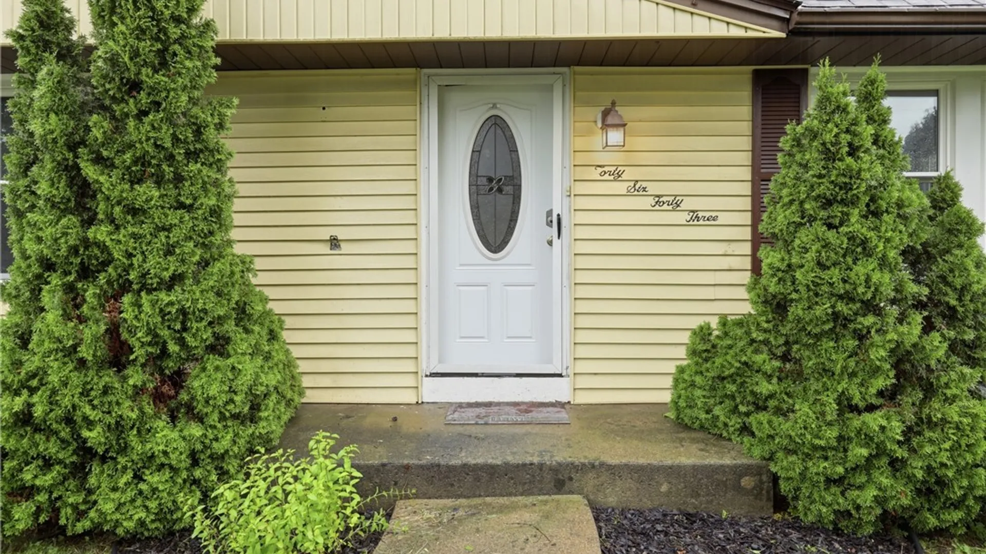 Property at 4643 Patricia Drive, Niagara Falls, NY 14305 3