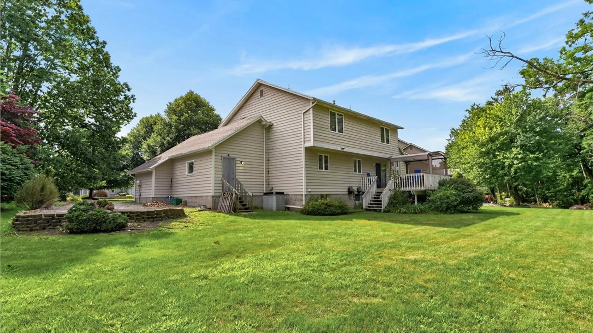 Property at 42 Pointe Vintage Dr, Greece, NY 14626 7