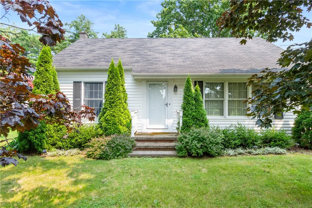 Property at 6592 Tuckahoe Road, Williamson, NY 14589