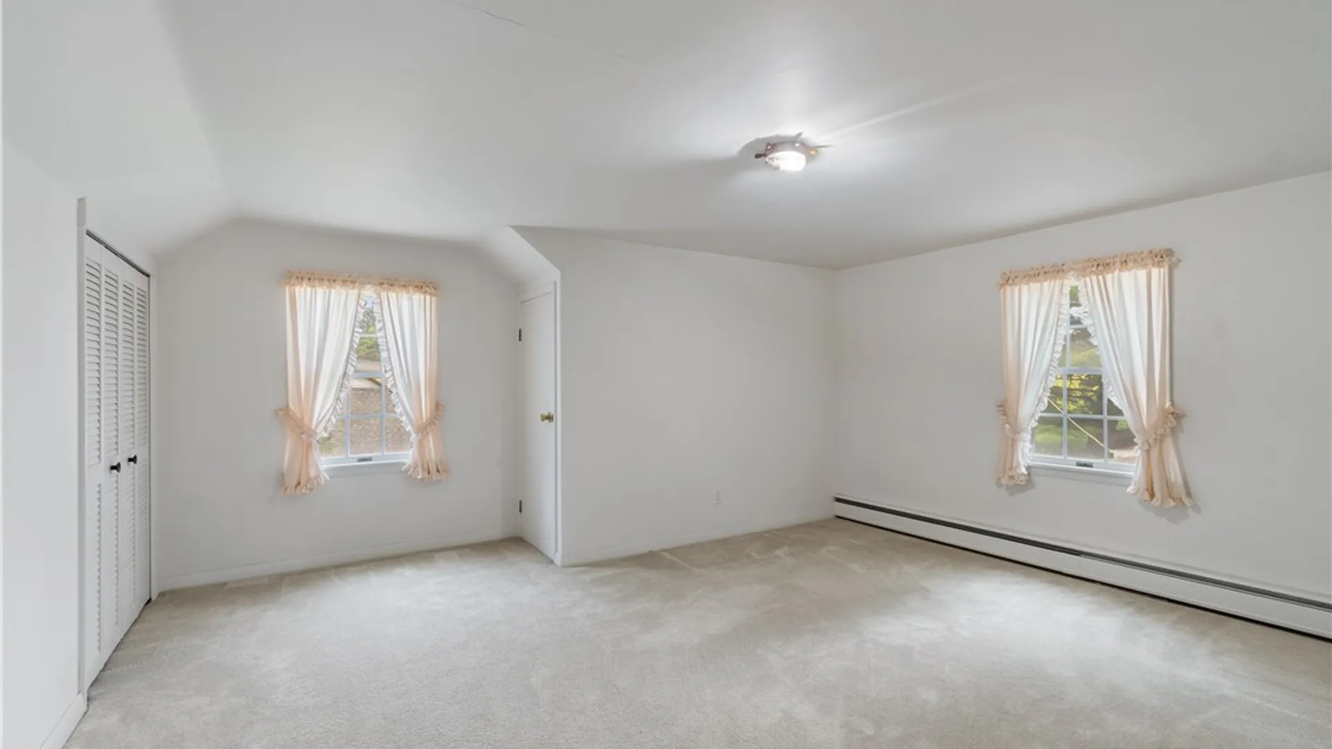 Property at 6592 Tuckahoe Road, Williamson, NY 14589 28