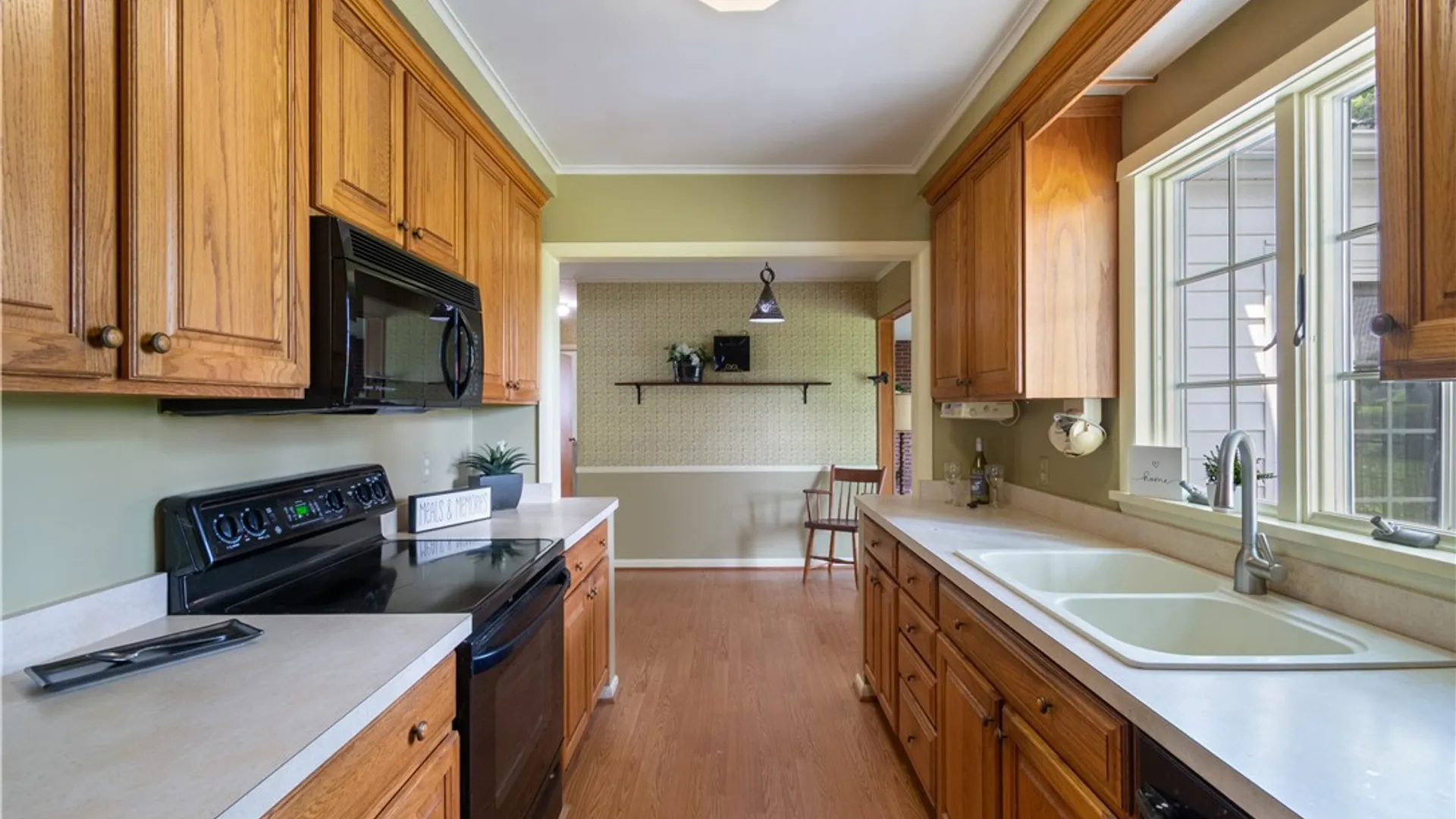 Property at 6592 Tuckahoe Road, Williamson, NY 14589 10