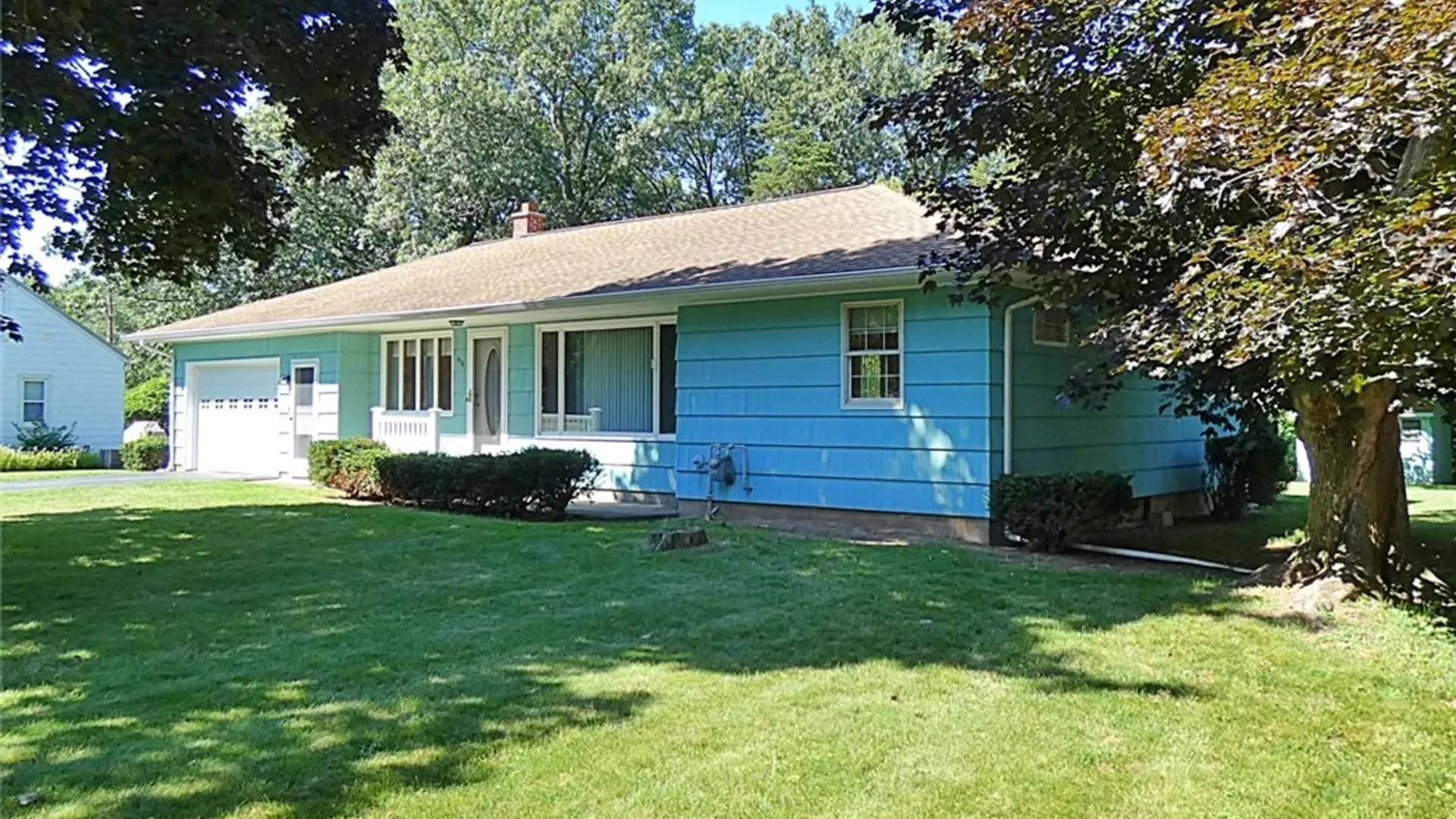 Property at 1976 Creekside Drive, Newfane, NY 14028 5