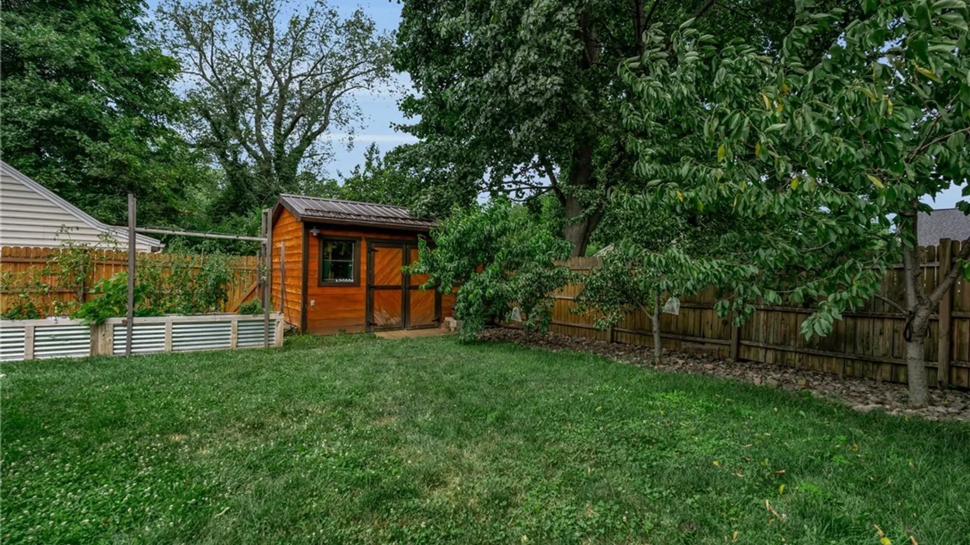 Property at 138 Norwood Avenue, Hamburg, NY 14075 36