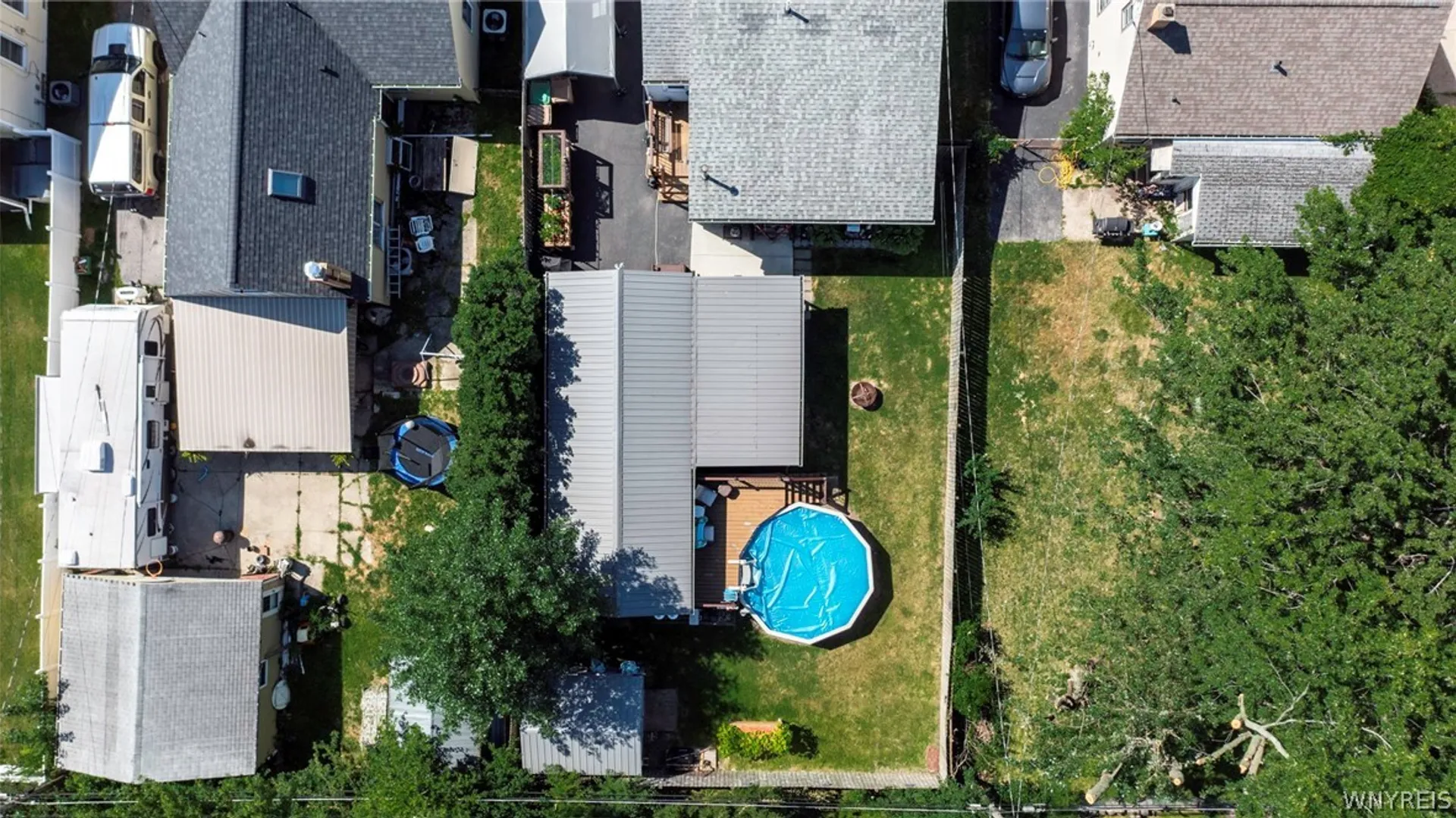 Property at 276 Westbrook Drive, Cheektowaga, NY 14225 44