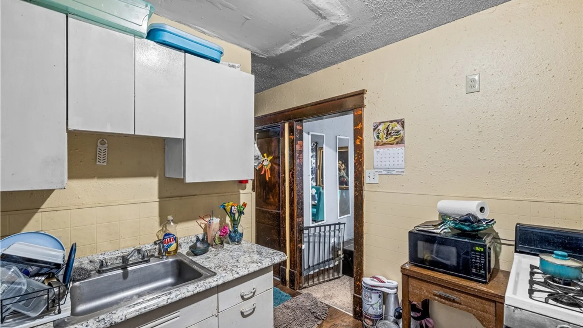 Property at 109 Clarence Avenue, Buffalo, NY 14215 8