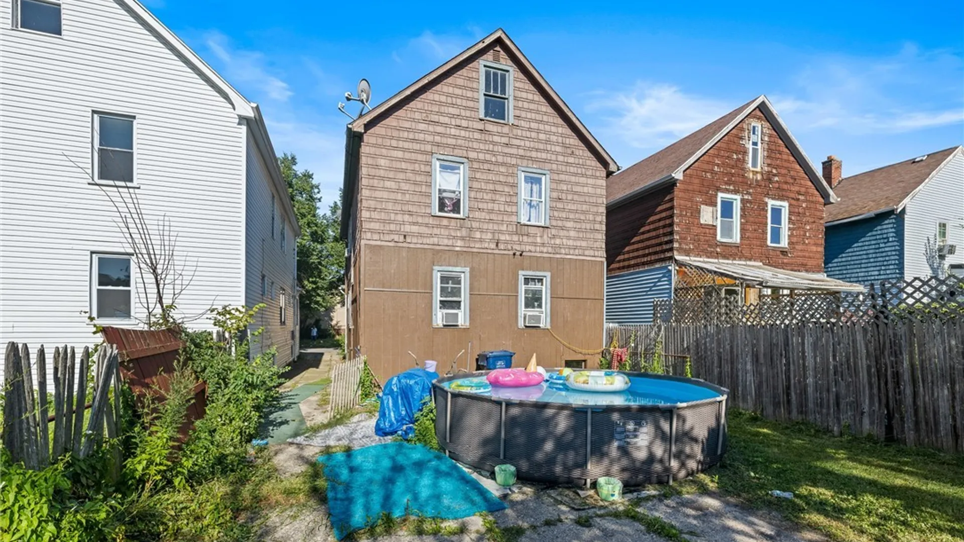 Property at 109 Clarence Avenue, Buffalo, NY 14215 21