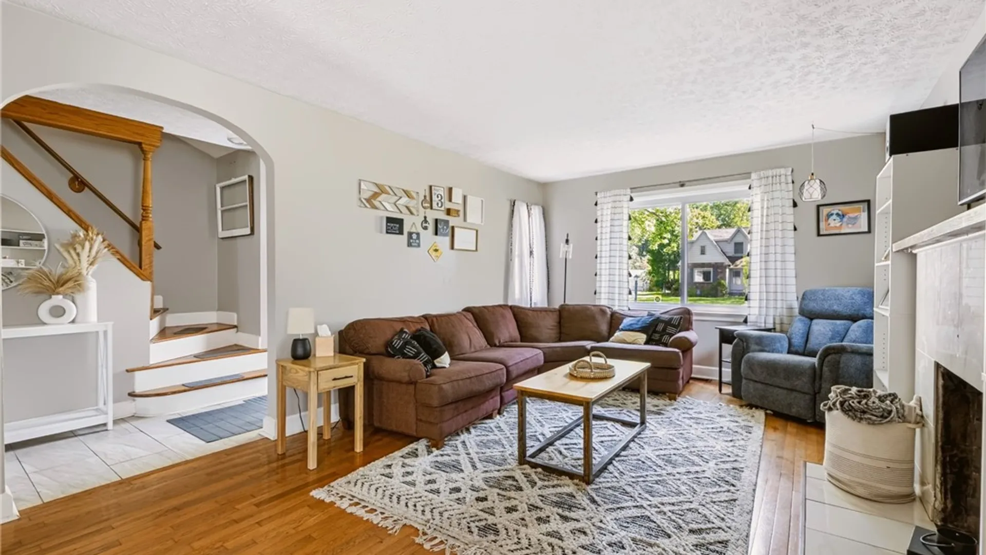 Property at 170 Northmore Avenue, Gates, NY 14606 6