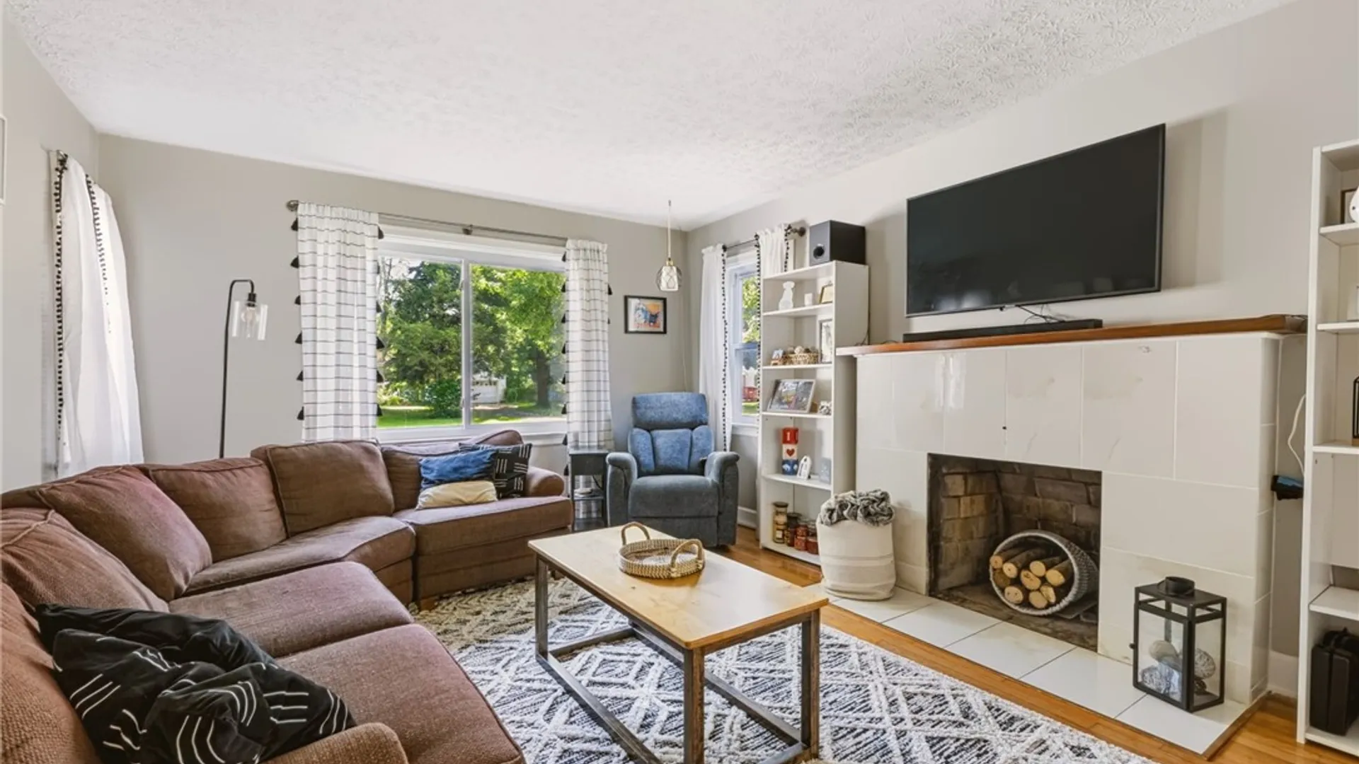 Property at 170 Northmore Avenue, Gates, NY 14606 8